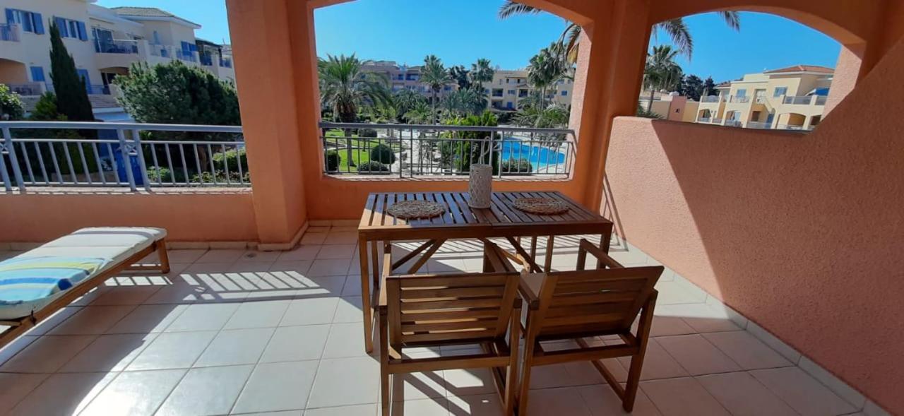 Paphos Limnaria Gardens - Superb Modern 1 Bed Apartment With Pool Views מראה חיצוני תמונה
