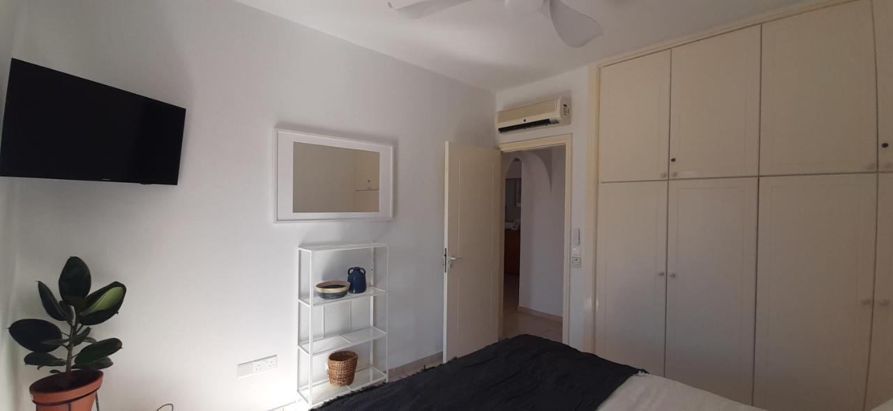Paphos Limnaria Gardens - Superb Modern 1 Bed Apartment With Pool Views מראה חיצוני תמונה